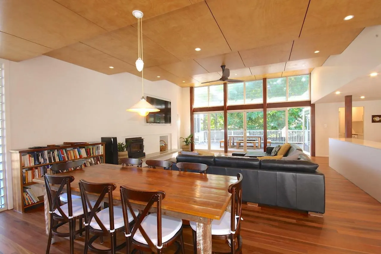 بيت للعطل Cavvanbah Seaside Cottage خليج بيرون أستراليا